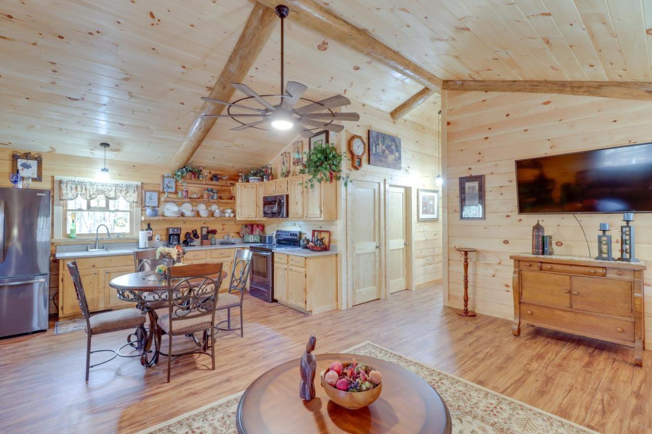 Tumbling Shoals Cabin Near Greers Ferry Lake! Heber Springs Zewnętrze zdjęcie